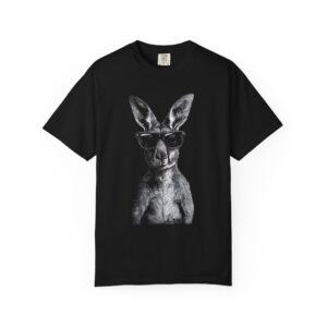 Kangaroo Sunglasses Vintage Graphic T-Shirt — Cool Retro Animal Tee