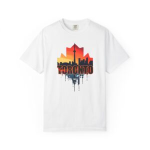 Toronto Skyline Maple Leaf T-Shirt – CN Tower Sunset City Graphic Tee