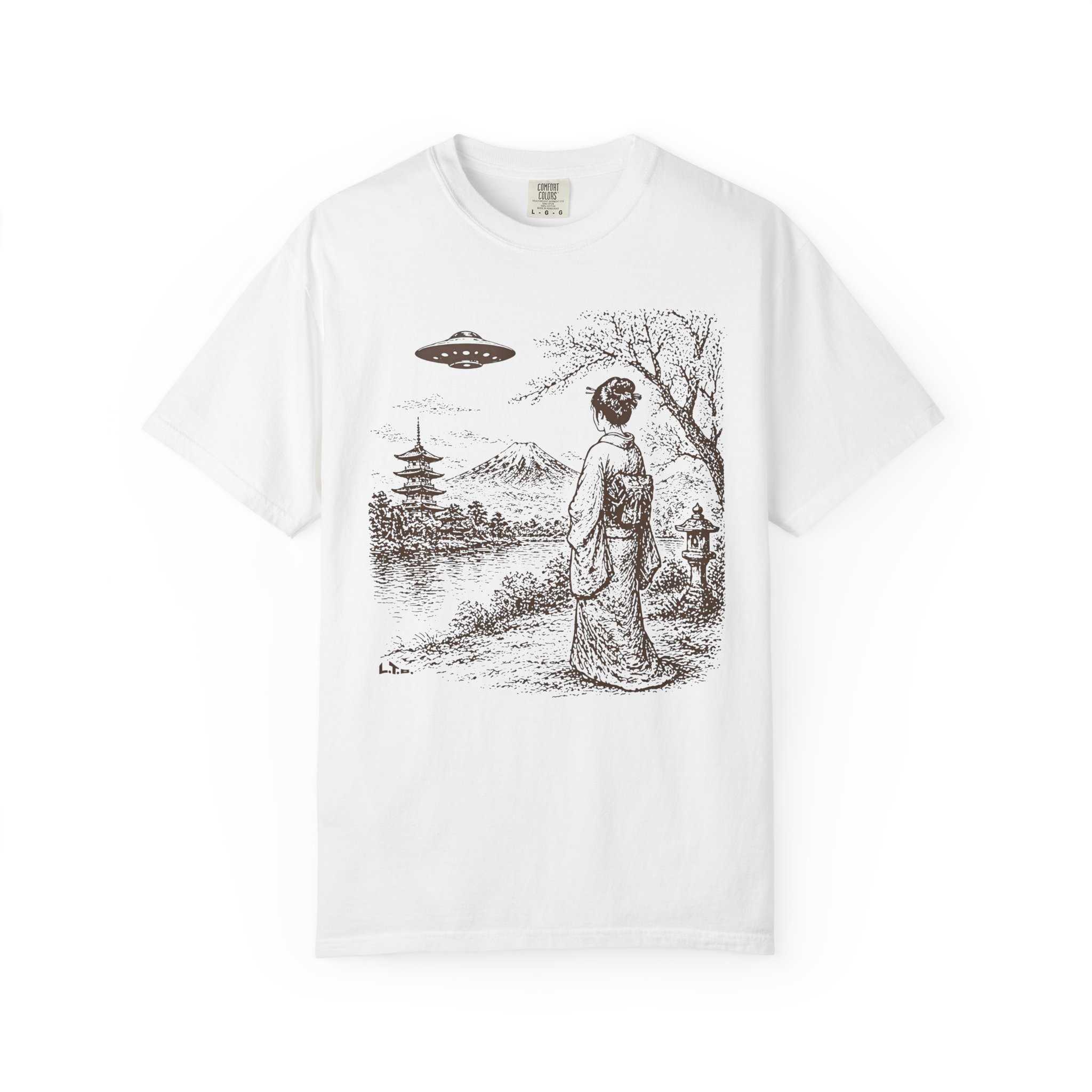 Geisha Japan UFO T-Shirt | Mount Fuji Sci‑Fi Mashup Streetwear Tee