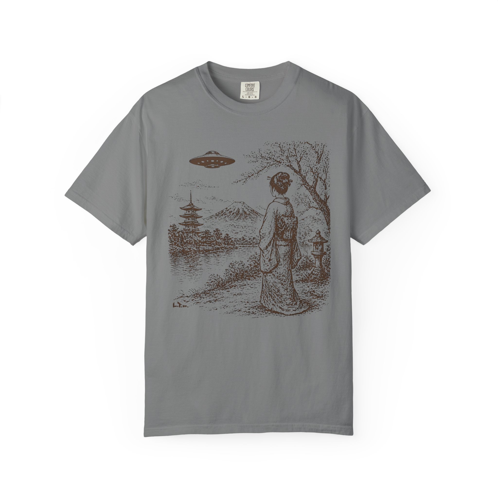 Geisha Japan UFO T-Shirt | Mount Fuji Sci‑Fi Mashup Streetwear Tee - Image 4